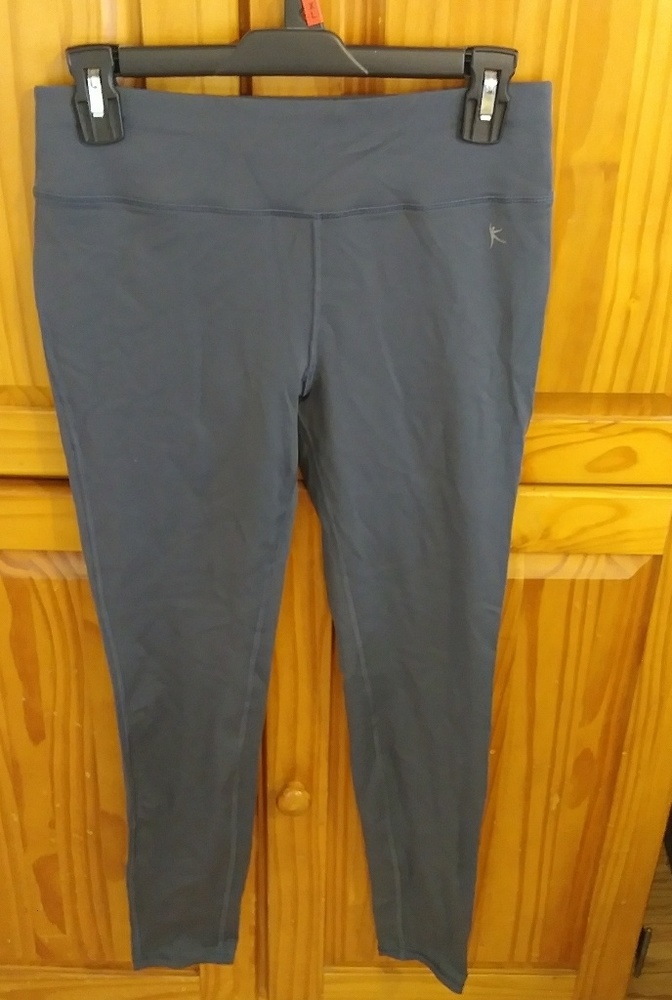 Danskin Now Fitted Leggings